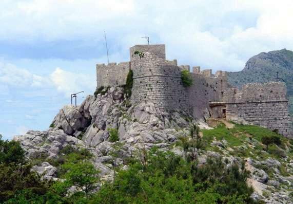 Natali Apartment Omis Exterior photo