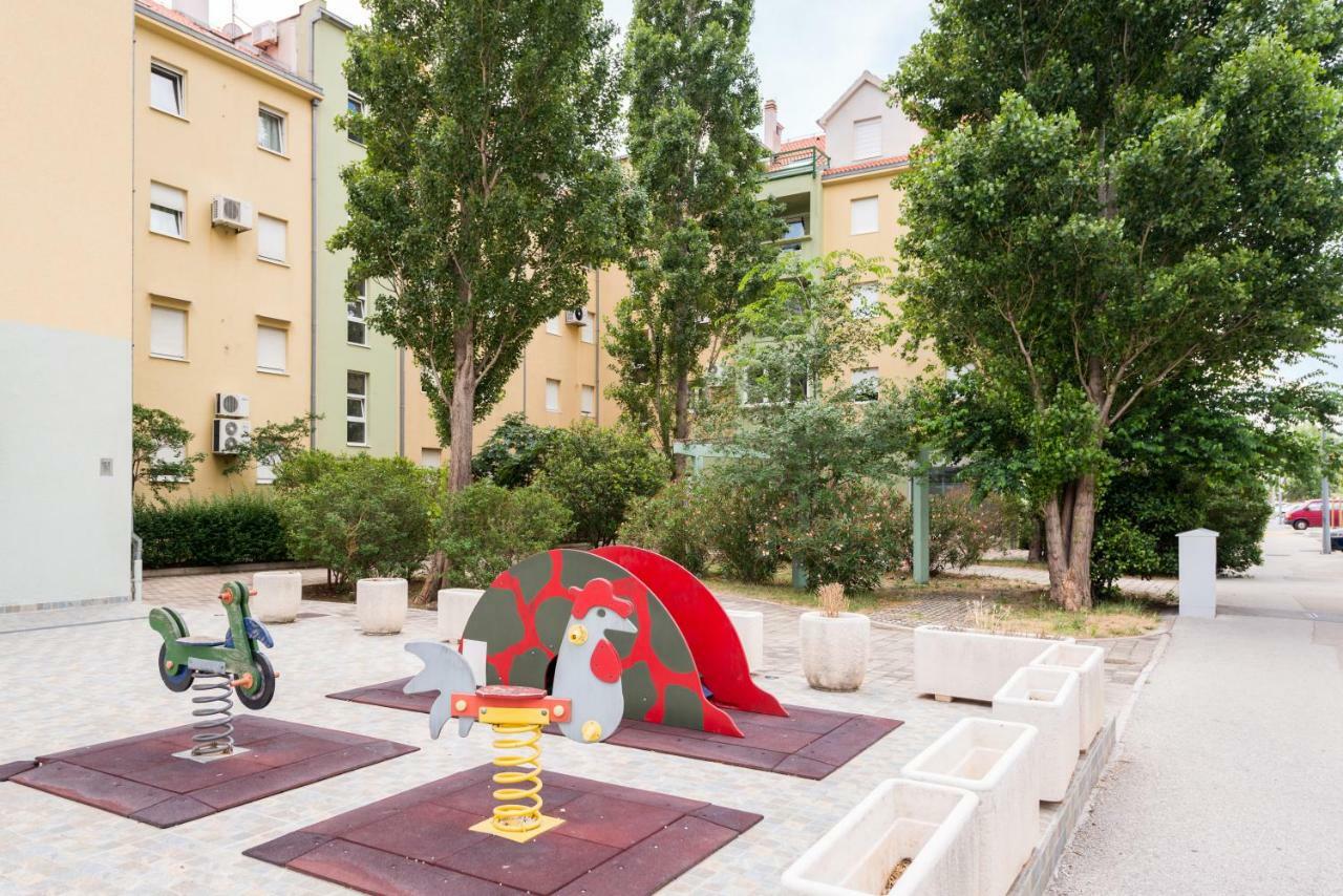 Natali Apartment Omis Exterior photo