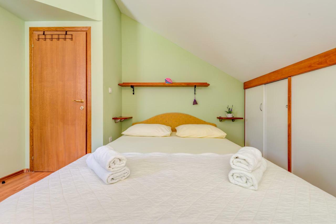 Natali Apartment Omis Exterior photo